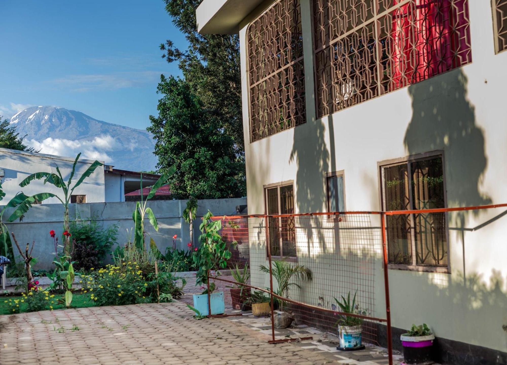 Kilimanjaro Summit Lodge Moshi Exteriér fotografie